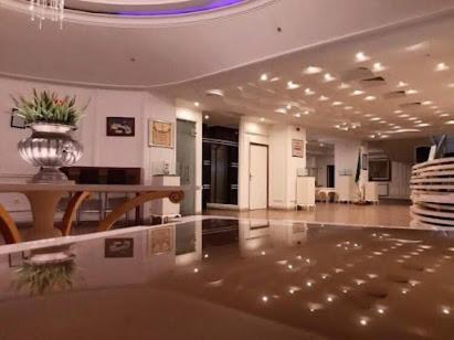 Hotel Raya Tichy Zewnętrze zdjęcie